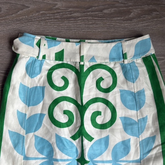 Tory Burch Vintage-Inspired Green & Blue Leaf Print Mini Skirt with Belt 4 - Picture 7 of 7